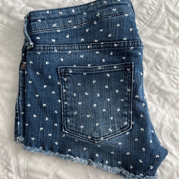 Denim shorts - Picture 3 of 3
